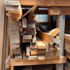 無垢材をお得に！1本500円以下で大量放出中｜倉庫整理セールの画像