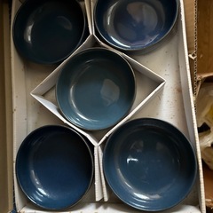 食器類　三箱まとめての画像