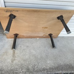 テーブル　106cm　x 75cmの画像