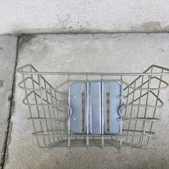 ジュニア用自転車　前カゴの画像