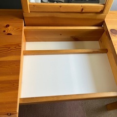 アンティーク　ドレッサーの画像