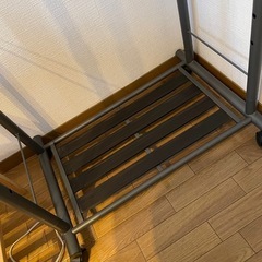 【受け渡し者様決定】ハンガーラックの画像