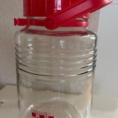 果実ビンの画像