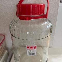 果実ビンの画像