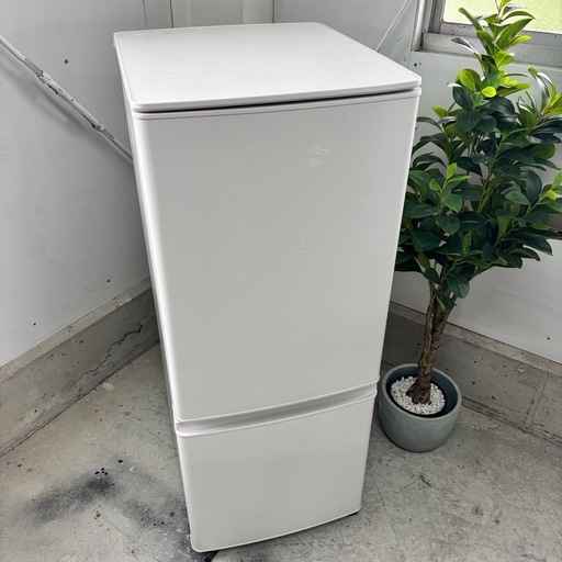 三菱 MITSUBISHI 2ドア冷蔵庫 MR-P15H-W 146L 【公式通販】