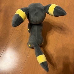 ポケモン　ブラッキーぬいぐるみの画像