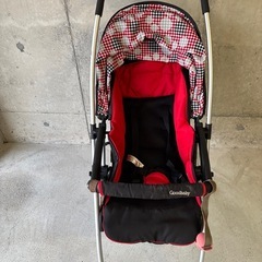 ベビーかーカーの画像