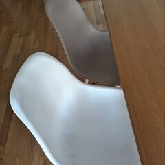 ほぼ新品ダイニングテーブルセットの画像