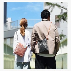 カクシ(Kaksi) マルチポケットサコッシュ サコッシュ バッグ ショルダーバッグ 防水 小さめ 軽量の画像