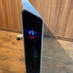 デロンギ コンベクターヒーター　セラミックヒーター　暖房　ストーブの画像