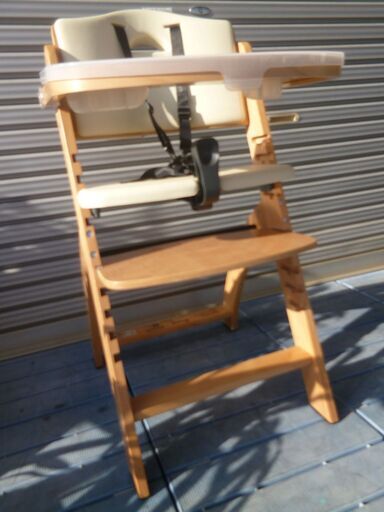 Abiie Beyond Junior ビヨンド・ジュニア ハイチェア 子供椅子 キッズチェア ベビーチェア/2022年製/中古品・現状渡し