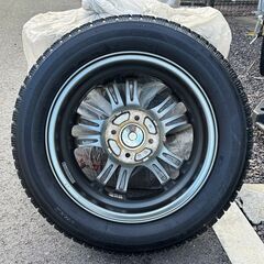 ブリヂストン　スタッドレスタイヤ　BLIZZAK VRX2　軽自動車用　155/65R14　75Q　鉄製ホイール付　4本セット　専用ナット付の画像