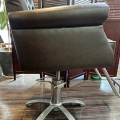 美容理容イスの画像