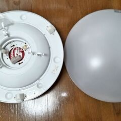 6畳用ほど用　シーリングライト　蛍光灯の画像