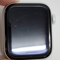 Apple Watch Series 6/GPS+セルラー/40mm/A2375/シルバー〈M06M3J/A〉の画像