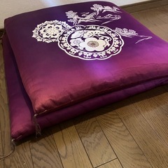 座布団　2枚の画像