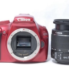 ✨人気カラー✨Canon EOS Kiss X50 一眼レフカメラ レンズキット　レッド元箱付の画像