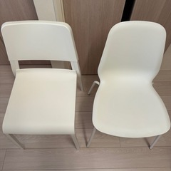 ホワイト　チェア　2脚セット　韓国インテリア　北欧インテリア　モダンの画像