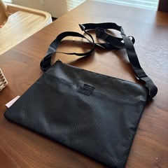 ショルダーバッグの画像