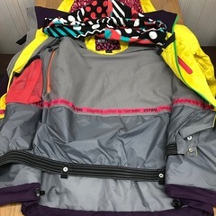 ☆スキー・スノーボードウェア　ESTIVO レディース Sサイズ EV-7036Wの画像