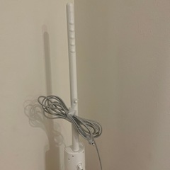 2022年製　トリ スティッククリーナー エール NTR55 ホワイトの画像