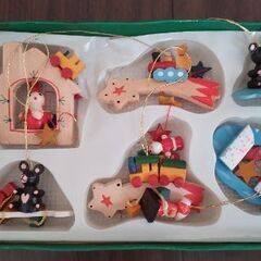 クリスマスの飾りとお誕生会ローソクセットの画像