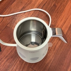 mozo電気ケトルの画像