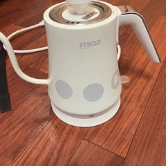 mozo電気ケトルの画像