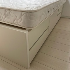 セミシングルベッドフレーム&マットレスの画像