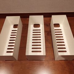 IKEAケーブルマネジメントボックスの画像