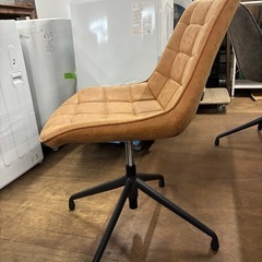 昇降式　イス　ダイニングチェア　レザー調　ブラウンの画像