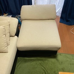 3人掛けカウチソファー
の画像