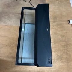 水槽、金魚、熱帯魚、爬虫類の画像