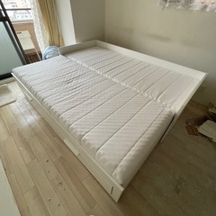 【無料0円】IKEA・BRIMNES ブリムネス デイベッド 引き出し2/マットレス2付き, ホワイト/オーフィエル の画像
