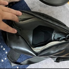 ウランジ　カメラ用ショルダーバッグ の画像