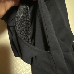 ワークマン　黒　フレアシャツ　の画像