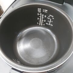 品質保証☆配達有り！9800円(税込）パナソニック 5合炊き IHジャー炊飯器 2023年製 ブラックの画像