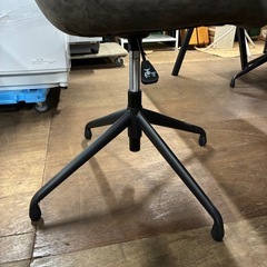 昇降式　イス　ダイニングチェア　レザー調　グレーの画像