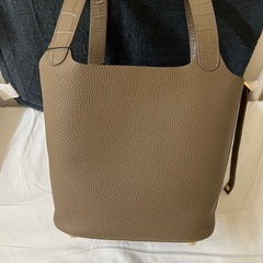 キューブ型バッグ(ピコタン風)エトゥープの画像