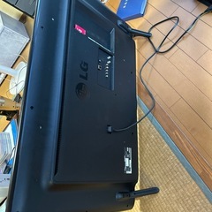 11/12まで引き取り限定 テレビ 液晶不良 ジャンク品の画像