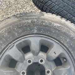 タイヤの画像