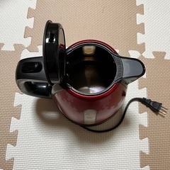 T-fal 電気ケトル 0.8Ｌｱﾌﾟﾚｼｱﾌﾟﾗｽ 赤の画像