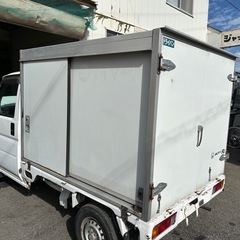 ボディ　軽トラ　コンテナ　箱　道具入れ
の画像