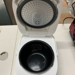 ＼家具＊家電のお店／【ｼﾞｬﾝｸﾞﾙｼﾞｬﾝｸﾞﾙ石川金沢店】 炊飯ジャー 東芝 RC-5XN 2021年製 の画像