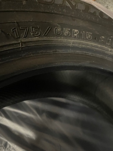 DUNLOP WINTERMAXX 175/65R15 4本セット　タイヤのみ　2021年製　ダンロップ  ウインターマックス　スタッ
