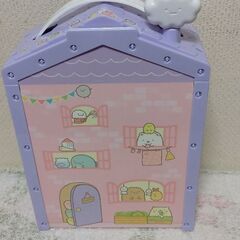 持ち手付き　すみっコぐらしハウスの画像