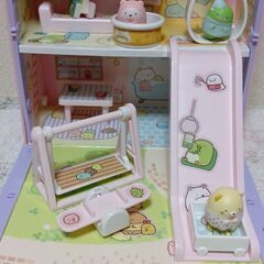 持ち手付き　すみっコぐらしハウスの画像