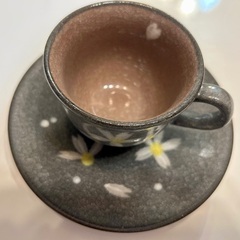 和テイストのコーヒーカップの画像