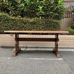 重厚感たっぷりダイニングテーブル【F01001】の画像