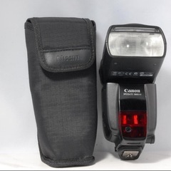 Canon スピードライト 580EX II ストロボ　大光量　動作良好　ケース付きの画像